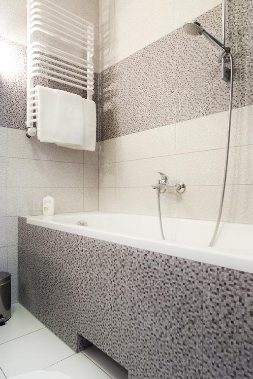 Cracow Stay Apartments Краков Экстерьер фото